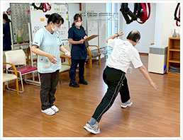 どのくらい転びやすいかチェック